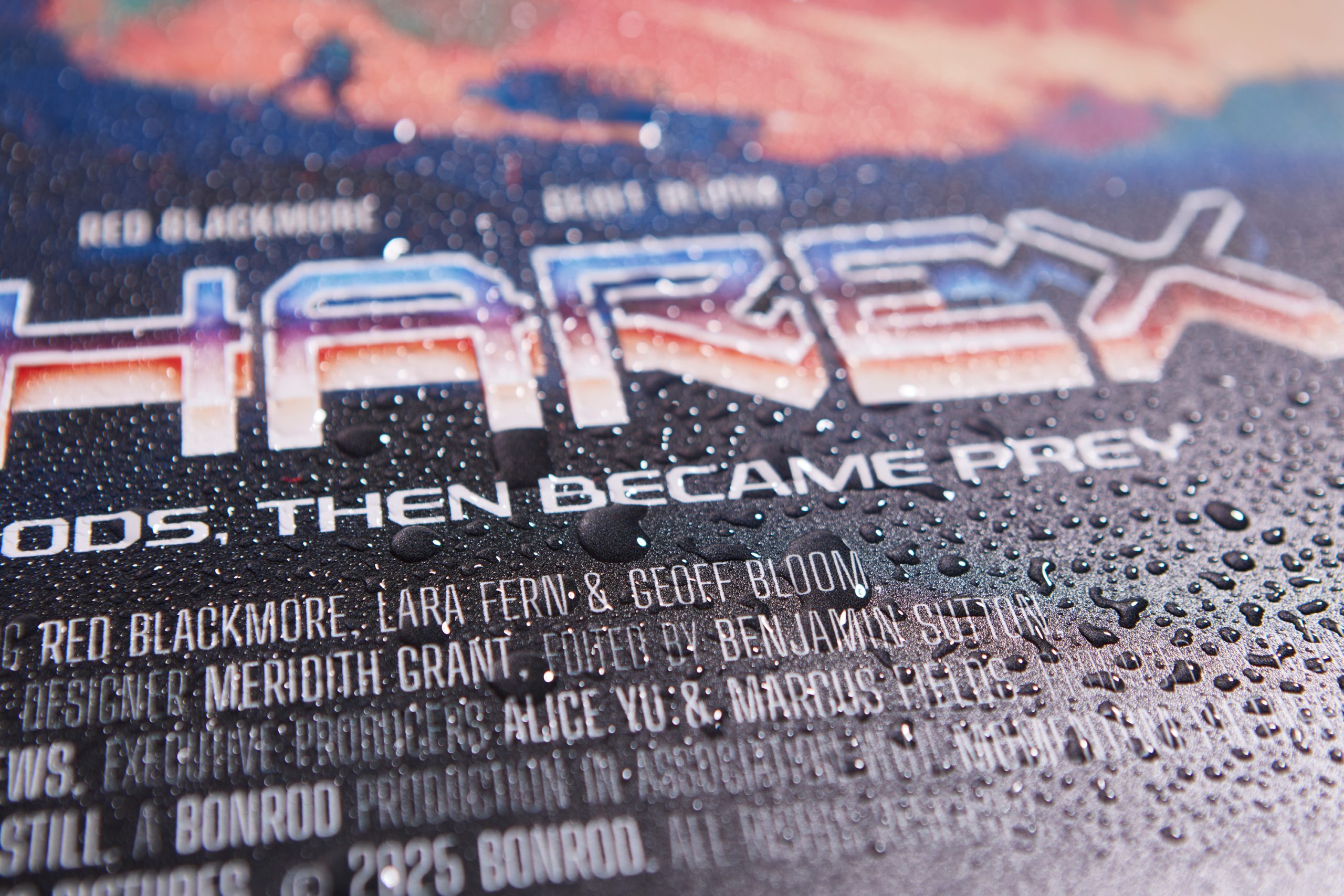 waterproof-poster-03